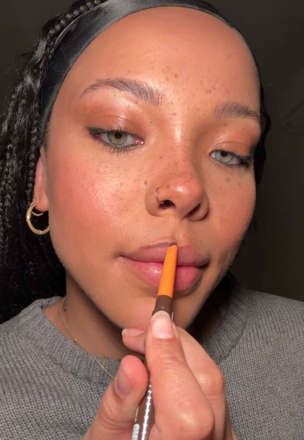 trust the process 🤭  products used:  ✨ @Youth To The People facial mist  ✨ @Kiehl's Since 1851 ultra facial cream  ✨ @Supergoop Glowscreen  ✨ @Maybelline NY express brow  ✨ @elfcosmetics brow lift gel ✨ @Nars Cosmetics tinted moisturizer   ✨ @tarte cosmetics creamy creaseless concealer ✨ @IT Cosmetics concealer brush  ✨ @milkmakeup sculpt stick + cheek & lip stick  ✨ @Lancôme eyeliner  ✨ @loréal paris usa waterproof telescopic mascara  ✨ @Laura Mercier translucent setting powder ✨ @Fenty Beauty touch up brush  ✨ @NYX Professional Makeup duck plump lip liner & fat oil lip drip lip gloss 