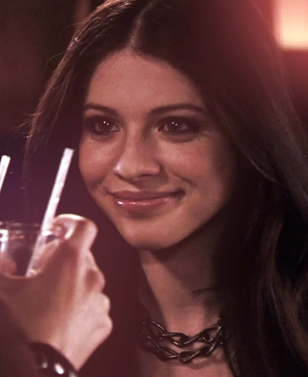 Do you think about me when the crowd is gone? cc: (manhattan velvet) in bio #gossipgirl #blairwaldorf #jennyhumphrey #georginasparks #tayyvffx #fypp #gossipgirlhere #xoxogossipgirl  Ib/rm: stealurs, dvoraep