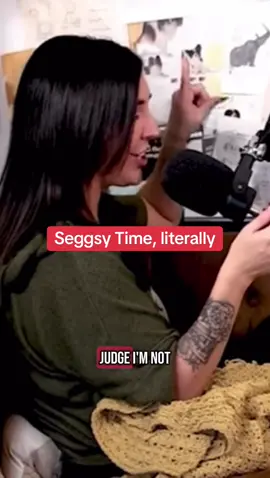 Oh I’m judging…CHARLIE…DAN #ladiesandtangents #podcastclips #hookup #storytime #nursesoftiktok #emergency #nightmare #relationshipgoals 