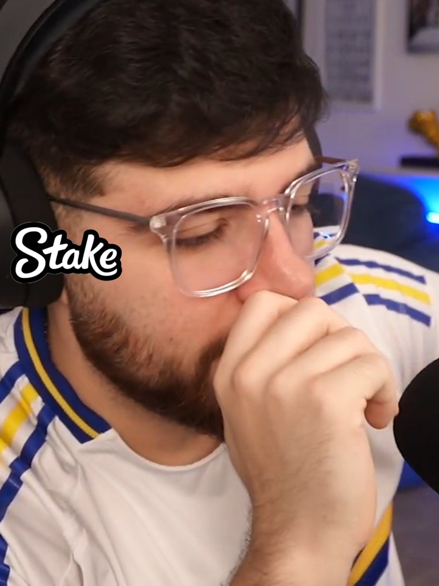 UN VIEWER DOMA A LA COBRA EN VIVO Y SE ENOJA #fyp #fyppppppppppppppppppppppp #parati #foryou #viral #davooxeneize #lacobra #lacobraa #greenscreen #twitch #argentina #clipstwitch #twitchclips #streams #boca #cobrismo #kick #kickclips