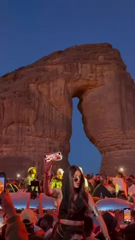 @keinemusikcrue at Al Ula via @bandarsaq #Keinemusik #AlUla #BandarSaq #DesertRave #EpicSet #TimelessVibes #KeinemusikCrue #TechnoInTheDesert #SacredVibes #SaudiArabiaVibes #MysticalExperience #ElectronicOdyssey #FypMusic #MelodicTechno #SpiritualJourney #DesertSoundscape #FestivalDreams #12HourSet #AfterlifeVibes #NatureAndSound #ViralVibes
