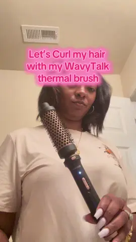 I really like this thermal brush #wavytalk #thermalbrush #beautyhacks #SelfCare #beauty 