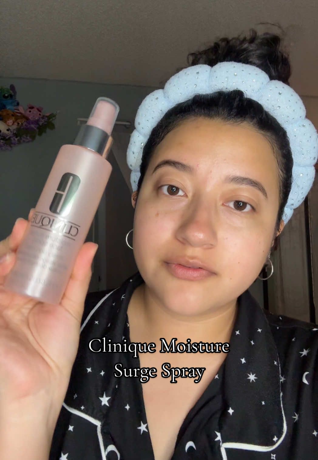 a must have! feels amazing @Clinique #giftedbyclinique #clinique #cliniquemoisturesurge #explore #skin #skincare #beauty 