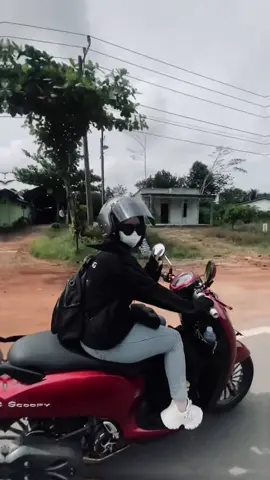 #wanita tidak banyak bicara tau-tau gass pool #🌹🌹🌹🥰🥰 gabut motor jadi sasaran diriku😂😂😂#