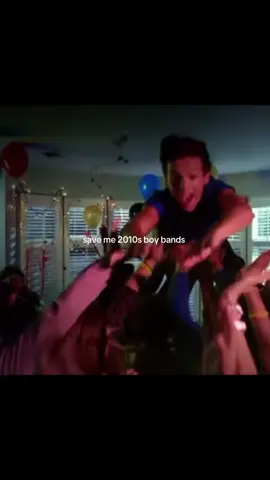 “God forbid a white boy catch a vibe” catch a vibe in a studio and a silly music video pls society needs it #onedirection #thevamps #5secondsofsummer #5sos #1d #whydontwe #wdw #prettymuch #newhopeclub #fypシ 