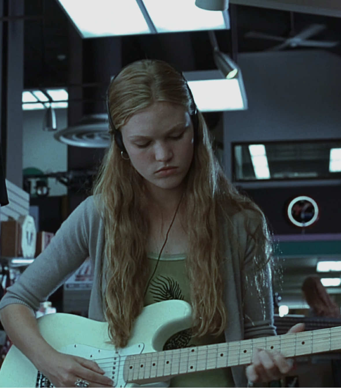 kat stratford | #10tihay #katstratford #10thingsihateaboutyou #katstratfordedit #10thingsihateaboutyouedit #10tihayedit #juliastiles #dontdreamitsover #90s #romcom #fyp #foryoupage #foryou #fypage #viral #trending #xycba #fypシ #blowthisup #dontletthisflop #viralvideo #targetaudience #salvatoreediaries 