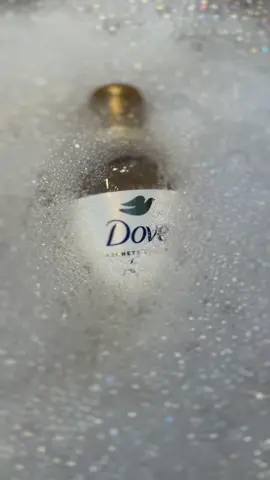 O melhor banho é com banho DOVE 🤍 #banhodove #doveoleodebanho #ugc #ugccreator  @Dove Brasil #doveóleodebanho 