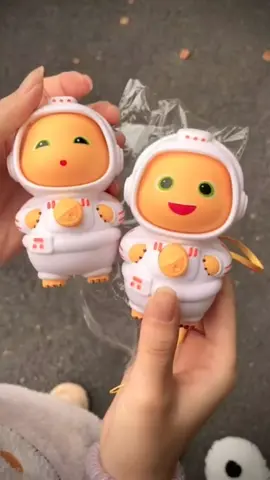 nailong dino kuning bisa berubah ekspresi wajah sampai 3 kali #nailong #mainannailongdinokuning #mainannailongpencet #mainannailongberubahwajah #mainananak 