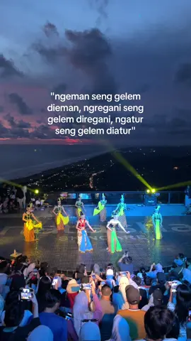 😇 #obelixseaview #ramayana #ramadandewisinta #parangtritis #sunset #dewisinta #rama #fypage #foryou 