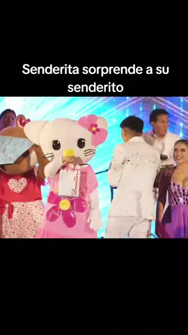 Quiero una Zully en mi vida 🥹🥰💗 #fyp #clips #kick #LaBellaLuz #sorpresa #besito #oscarjunior #zully #senderito #gatchurras😺💘  @zullyy🐱 