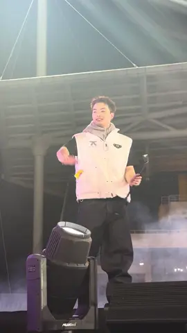 Trước thêm day6 , thả chiếc video Negav cutee 🥰