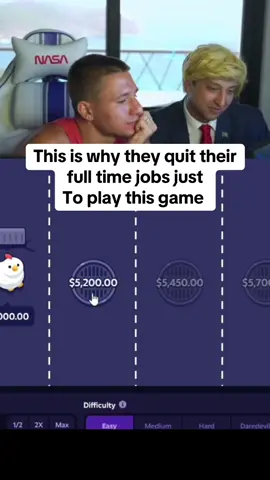 This is why they quit their jobs just to play this game 😭 #fyp #streaming #streamer 