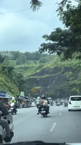 Lingkar nagreg arus balik, hati hati semuanya selamat sampai tujuan🙏🏻 #lingkarnagreg #foryoupage 