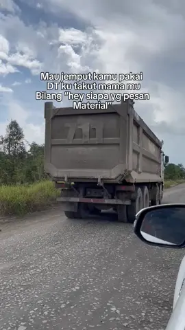 300 satu ret 😂#fypシ゚viral  #masukberandafypシ  #tambangbatubarakalimantan #drivemudapunyacerita  #faw12rodaHD420DT 