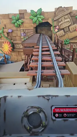 #epicuniverseorlando #universalorlando #sneakpeak #spoiler #spoileralert #universalorlando #donkeykongcountry #supernintendo #supernintendoworld #minecartmadness #donkeykongminecartmadness 