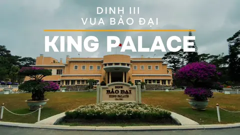Công trình Biệt điện Vua Bảo Đại hay còn gọi là Dinh 3 Đà Lạt được mệnh danh là một Paris thu nhỏ giữa đồi thông Đà Lạt, được xây dựng vào năm 1933 cho đến năm 1938 thì hoàn thành. Một công trình kiến trúc thời Pháp được bảo tồn và gìn giữ nguyên vẹn rất đẹp đến ngày nay. #kingpalace #dalat #dinhbaodai #travel #viral 