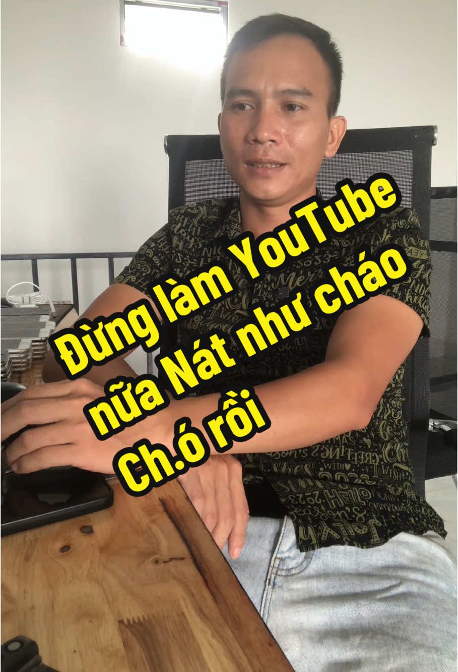 Đừng làm YouTube nữa nát lắm rồi nhưng mà tôi vẫn làm , vẫn bá.n kênh nha ae #kiếmtiềnonline #kiemtienyoutube #adsense #mmo #reupload #youtube #reup 