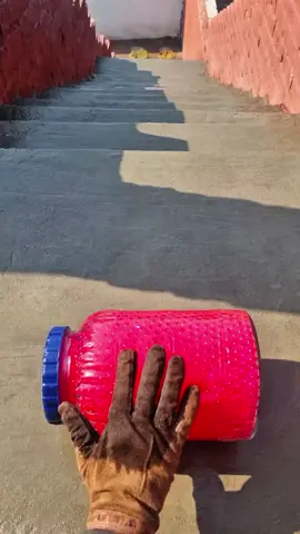 #bottleonstair #glassbottle #satisfyingvideo #satisfyingsounds #asmrsounds #bottlecrack #satisfying #asmrusa #asmrvideo #asmreating #usa_tiktok 