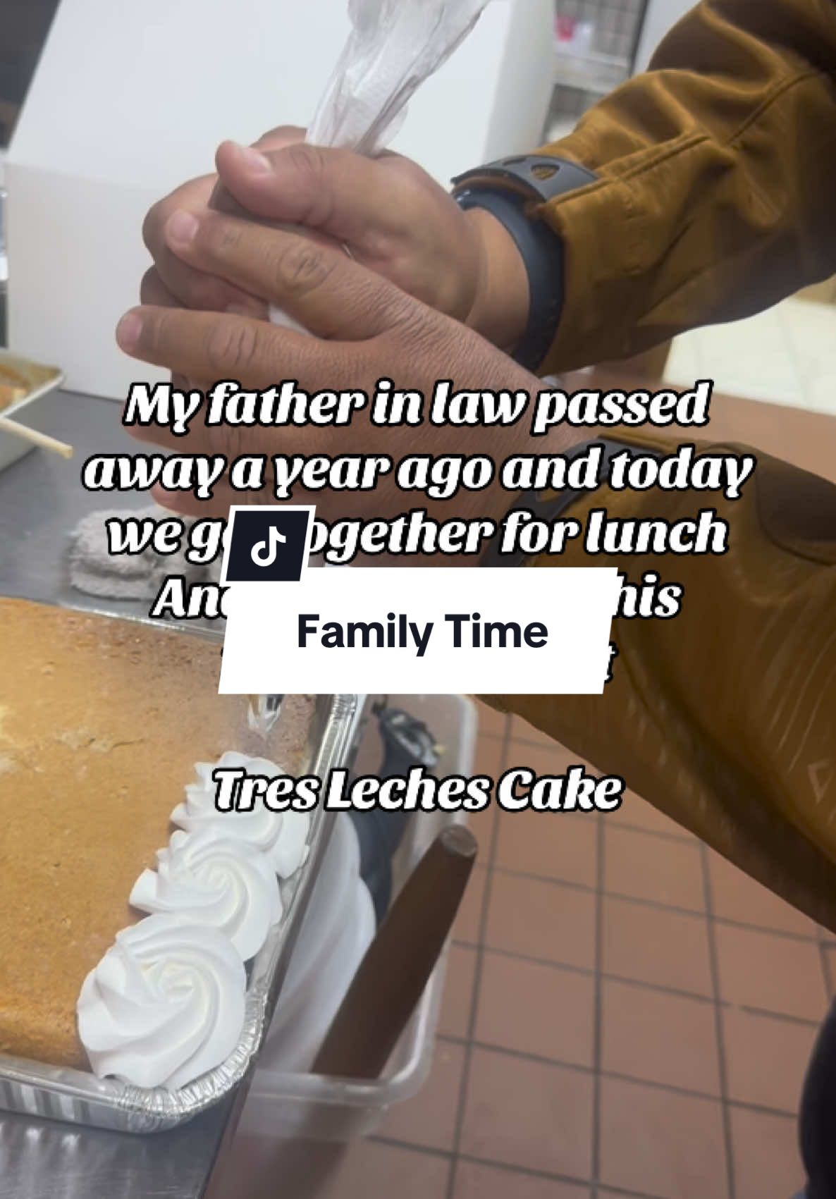 Today we remembered the life of my father in law: Francisco Rodriguez  #lilybakesstudio #adayinmylife #fyp #contentcreator #decorateacakewithme #decoratingcake #treslechescake #womenownedbusiness #contentcreator #bakeryowner #cakedecorating #SmallBusiness #familytime #sundayfunday 