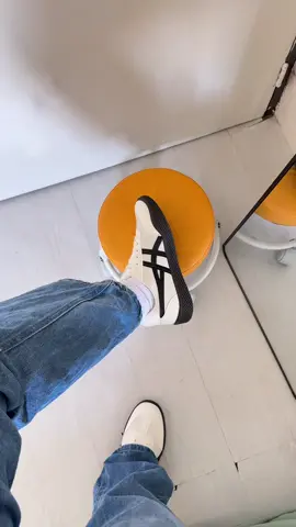 ANG GANDA ?!?!?!! kaya ayoko na tumatambay sa tiktok shop e ang daming magagandang sapatos na mura at matibay 😩 #shoesforwomen #shoesrecommendation #waterproofshoes #corolla #corollashoes #corollaph #aestheticshoes #whiteshoes #blackandwhite #minimalist #everydayshoes 