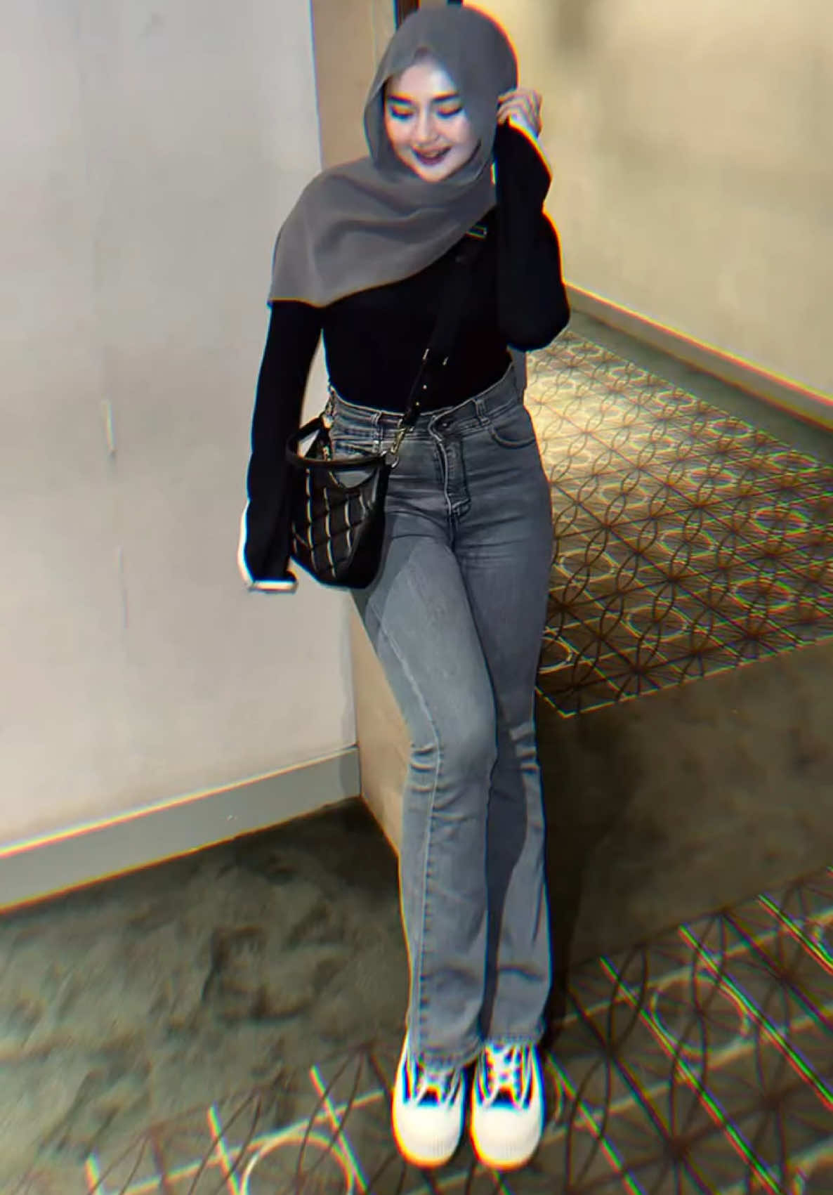 Cutbray highwaist denim premium cocok buat outfit berpergian kalian😍 #cutbraywanita #cutbrayjeans #cutbrayjeanswanita #cutbraykekinian #highwaistjeans #jesjusjeans 