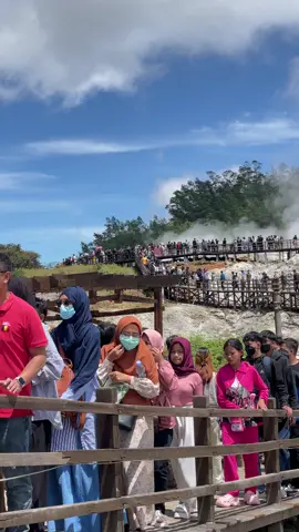 Panas 🔥 #dieng #wisatadieng #kawahsikidangdieng #dokumentasiwisatadieng #dokumentasidieng #jasafotodieng #fotograferdieng #diengbanjarnegara 