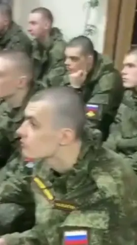 #foryoupage❤️❤️ #fyppppppppppppppppppppppp #fypage #fyp #armyrussia #rusia #meme #marshaandthebear #munculberanda #tentara