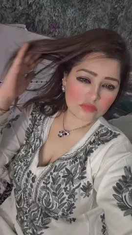 #uk #plzviral🥺🥺🙏🙏foryoupage #viralvideo #unfrezzmyaccount #foryou🥺 #dontunderreviewmyvideo #don,