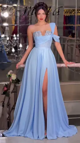 Nothing beats a blue dress for a chic and trendy look 💙Any fans of this dress? 👇🏻https://www.okdais.com/✨✨#dress #prom #promdress #gown #dresses #fashion #eveninggown #dance #graduation #summerdress #gorgeous #prettygirls #graduacion #outfit #bluedress