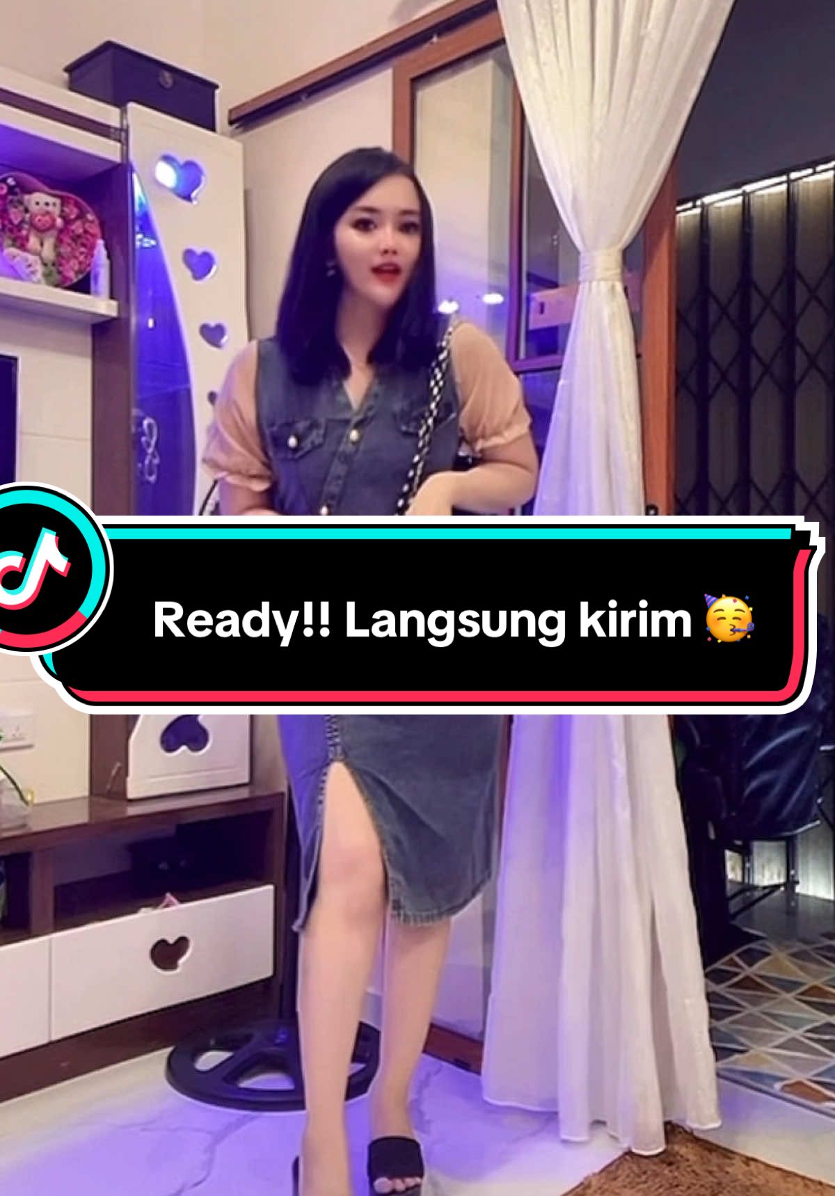 Please ini juga cakep banget bunda !! Harga cuman 100k udh full jeans , bahan adem, mewah dan elegant..  Yang mau Order gaspoll free konsultasi 24jam , mumpung barang ready stock !! #review #rekomendasi #beautiful #umkm #baju #fypp 