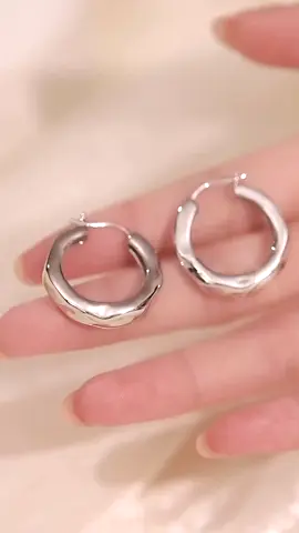 ต่างหูสตรีม, การจับคู่ฟรีย้อนยุค, ช่องหรูหราราคาไม่แพง, การออกแบบระดับไฮเอนด์, เรียบง่ายและสวยงาม #ต่างหูสตรีม #การจับคู่ฟรีย้อนยุค #ช่องหรูหราราคาไม่แพง