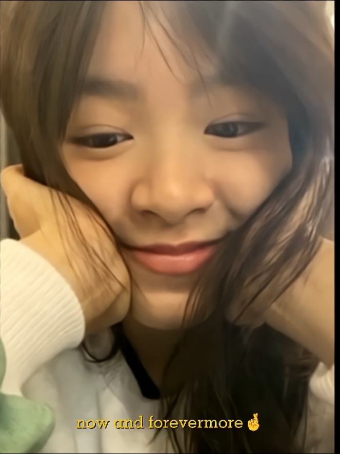 @jkt48.lily 🫵🤍 #jkt48gen12 #jkt48 #mylofly #hillaryabigail #lilyjkt48 