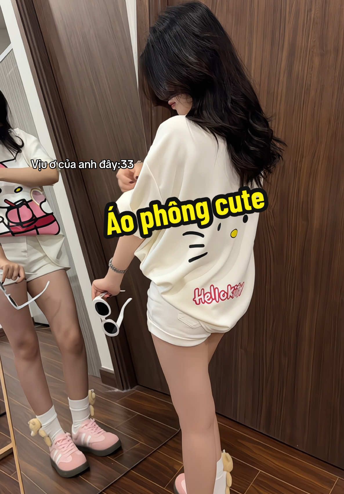 Mờ ê mê mí bà ơi dễ mặc dễ phối xinh xỉu lun á #aoombodynu #vnanhbi570 #aophongnu #reviewaophong #aohellokitty #Aophongxinh 