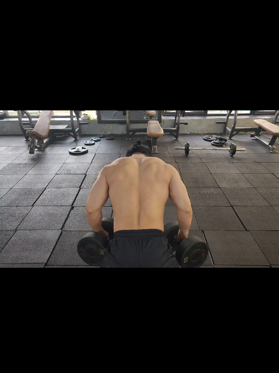 Trả lời @tati5496 tập có ghế hỗ trợ nhé #tvcgym #Fitness #gym #natural #backworkout #Fitness 