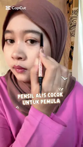 cocok banget ini buat alis yg ada serat-serat nya @otwoo.id #otwoo #otwooid #sotwoo #sculptingmachete #browpencil #otwoohaute #hauteseries 