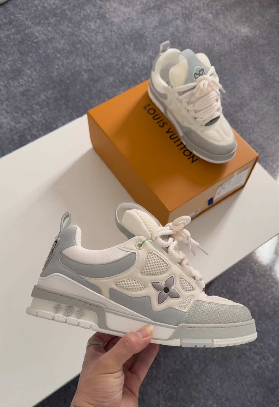 Louis Vuitton Skate Grey Casual 👟  #mensfashiontips #sneakers#sneakerhead#OOTD#fashion#unboxing#ootdfashionstyle#fyp#fashion#outfit#outfitideas#louis vuitton #shoes