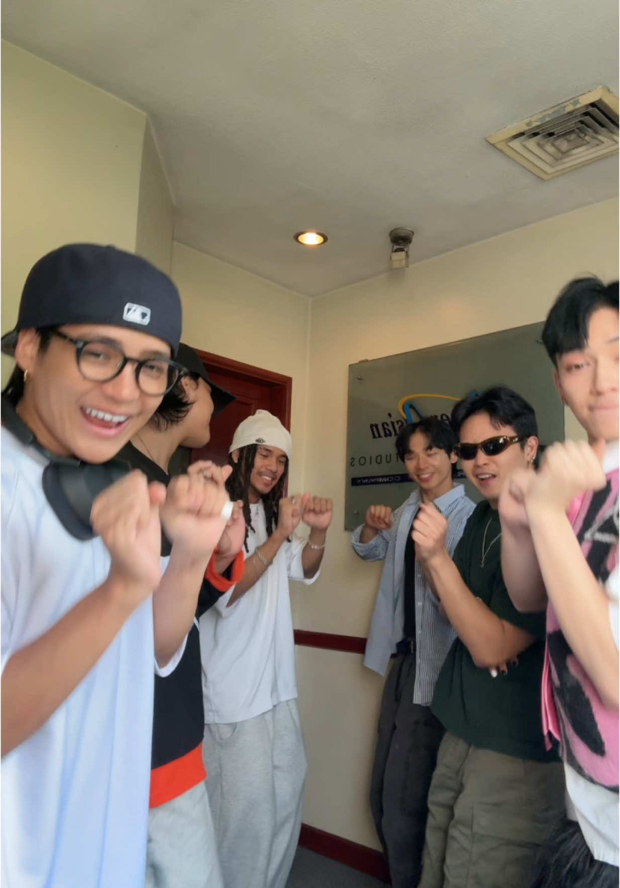 Na reach ang dreams in Manila!! #ALAMAT #maniladreams 