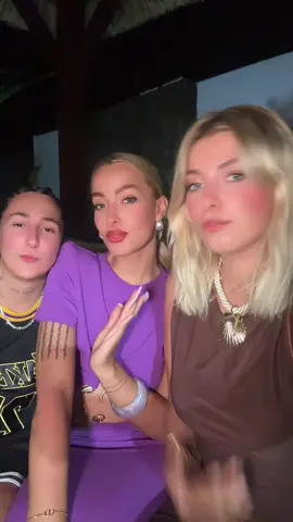 Rejoins mon agence Live @Wonder Mommy influence le lien est dans ma bio ❤️ @Gio & Laura 🖤 