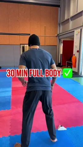 I know it’s hard to train alone, but do this session and you’ll see time fly by ✅☀️ #workoutmotivation #tkd #footwork #session #fullbody #cardio #complet #workout #LearnOnTikTok #fyp 