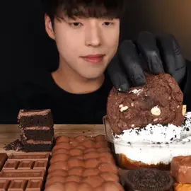 Cookies with Cream🍪 ASMR MUKBANG #mukbang #cookies #chocolate #먹방 #쿠키 