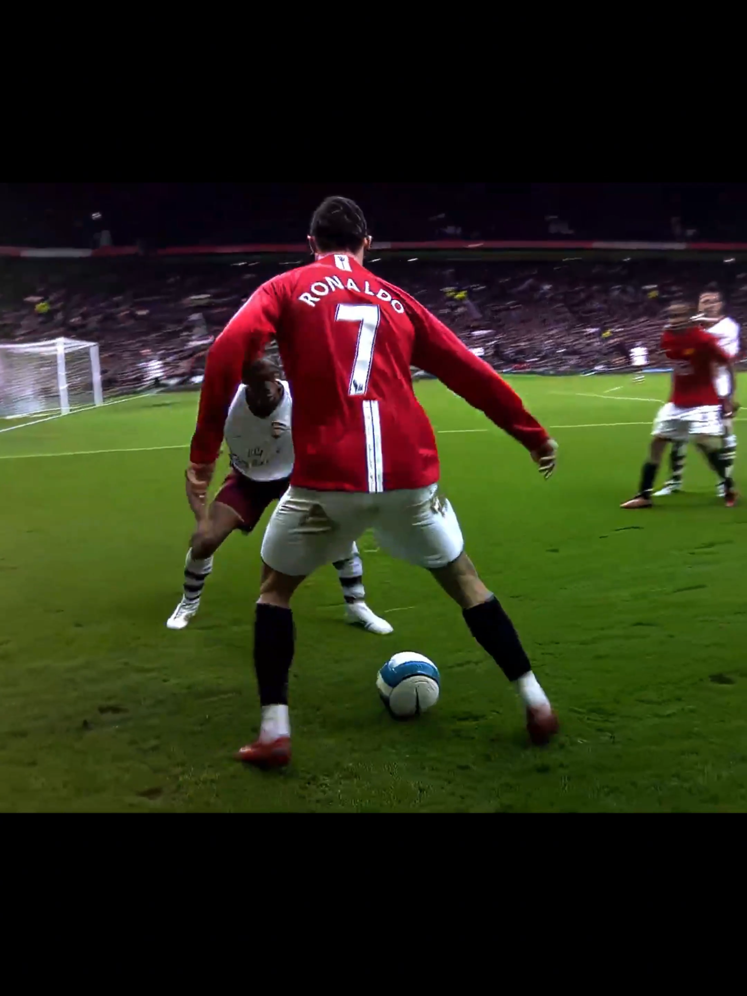 Ronaldo Skills Vs Arsenal 2008 🔥☠️#cristianoronaldo #ronaldo #cr7 #manchesterunited