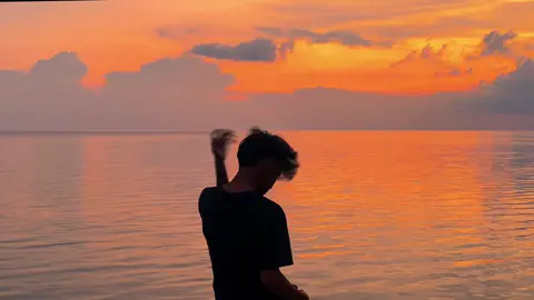 senja itu bikin tenang yaa🫶🏻🤍
