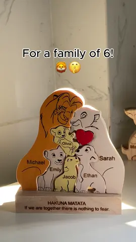 Do you like this family of 6? 😍  #wooden #lionking #disney