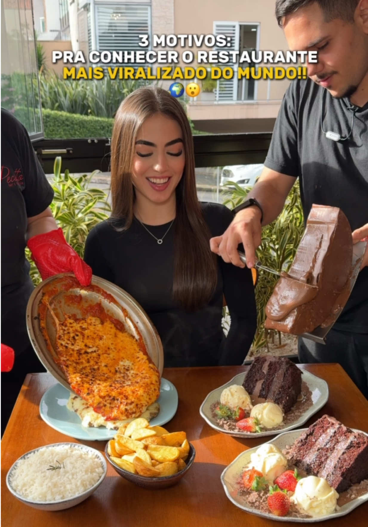O RESTAURANTE MAIS ABSURDO DE SP!!! 😱😍 Fomos navegar no @pecattosp, que além de fazer o melhor parmegiana de SP, agora criou a melhor e mais diferenciada sobremesa que já provamos. 😍 Além de possuirem diversos outros pratos deliciosos no cardápio!! 🤤 VALORES👇🏻 🧀Parmegiana de mignon à partir de - 💲69,00  🍰Matilda Cake - 💲44,90 🍫Adicional de Raclette - 💲34,90 E muito mais!!! 🤩🤩🤩 CURTIU? Então já marca o @ que vai te levar!! 🔥🔥 🥩@pecattosp 📍R. Francisco Marengo, 1845 - Tatuapé, SP *Publi