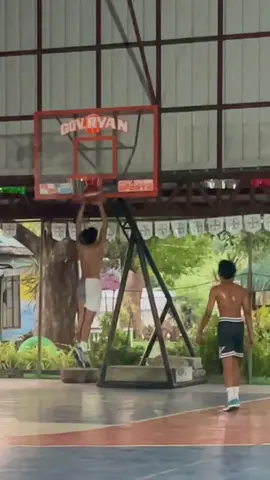 Gian Core HAHAHAHA #fypシ #4u #basketball #funnyvideos 