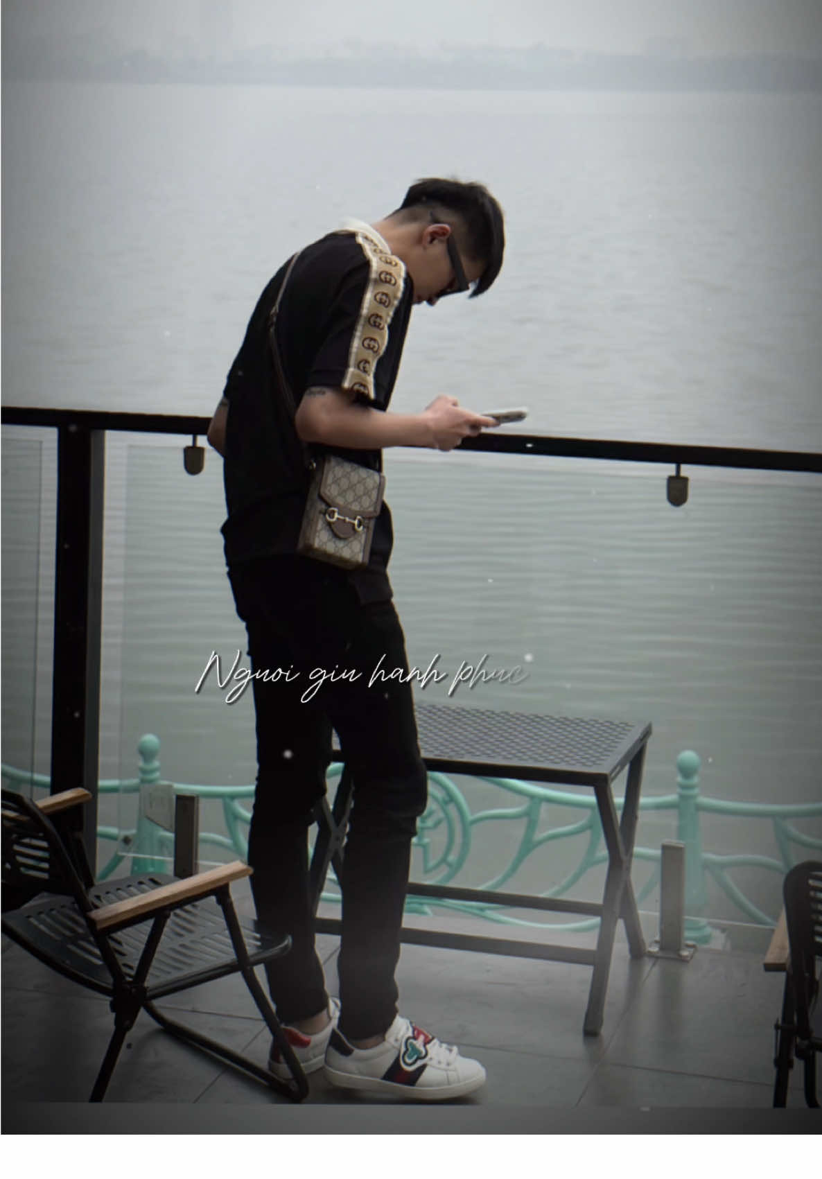 Người ấy có biết đêm đông em sợ mưa giông ⛈️  