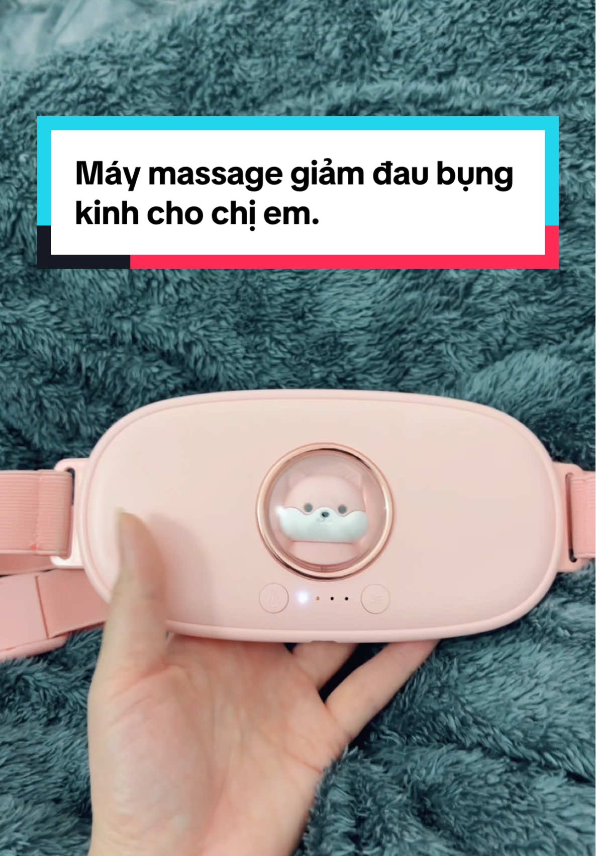 Máy mát xa đau bụng kinh. Máy massage giảm đau bụng kinh nguyệt. Máy giảm đau bụng kinh. Máy chườm nóng giảm đau bụng kinh. Máy massage đau bụng kinh cho chị em. #giadungqhana #maymassagebung #maymatxabungkinh #maygiamdaubungkinh #maymatxabung #maychuombungkinh #maychuomnongbung #quachobangai #quachonguoiyeu #maymassagebungkinh #maymatxa 