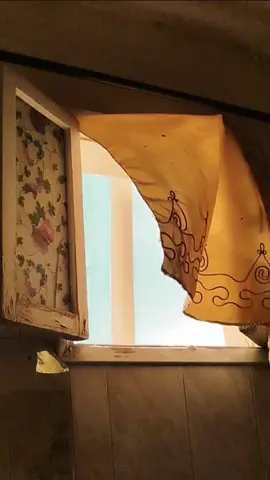 قلقٌ أنت، فمَنْ ذا أفزعك؟ من الموشحات الأندلسية  #بدون_موسيقى #vid #fyb #CapCut 