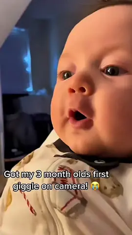 Cute Baby voice 🥹🫶🏻 #momsbaby #empath #baby #edit #fyp #hilarious #livewallpaper #1minlook #babylife #momlife #sharing #happiness #edit 