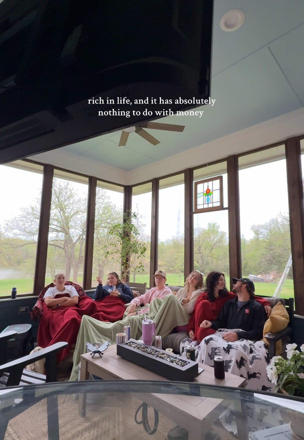 weeked away with my favorite humans, days with all of them are priceless.. my chosen people. my favorite people. my people. @nat ₊✩‧₊˚౨ৎ˚₊✩‧₊ @emma  #chosenfamily #bestfriend #family #dayslikethese #relateable #Relationship #richgirl #luckygirl 